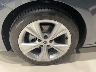 SEAT Leon 2025 FR 1.5 TSI