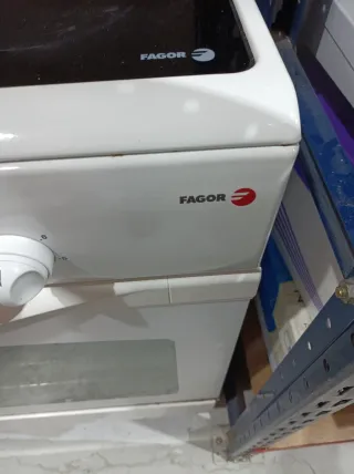 Horno con placa vitrocerámica