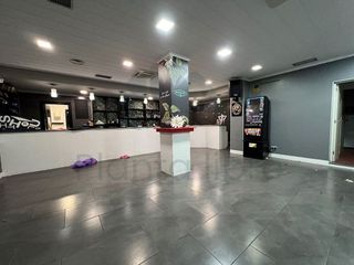 Local comercial en alquiler en Portillejo - Valdegastea en Logroño