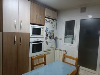 Piso en venta en Santa Cruz - Industria - Polígono Campollano en Albacete