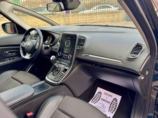 RENAULT Grand Scénic 1.6dCi Zen EDC 160 cv