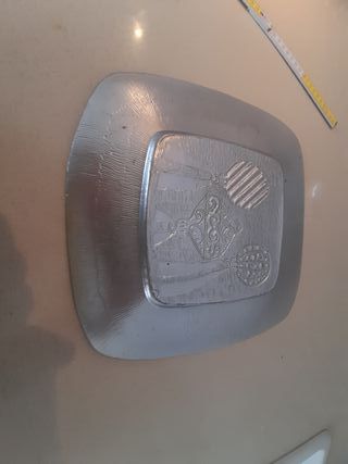 Piatto in vetro decorato