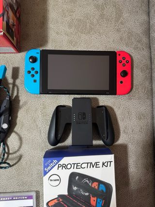 Nintendo Switch + accesorios