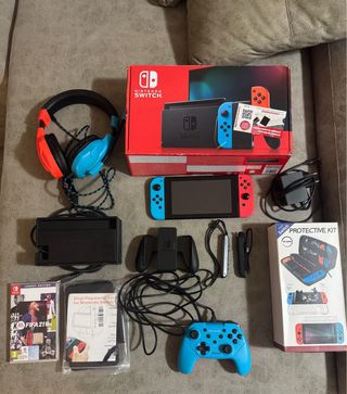 Nintendo Switch + accesorios