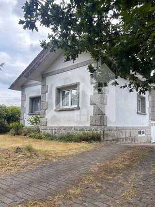 Chalet en venta en La Seca - Los Salgueriños en Pontevedra