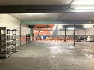 Nave industrial en venta en Palau-solità i Plegamans