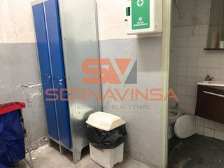 Nave industrial en venta en Palau-solità i Plegamans