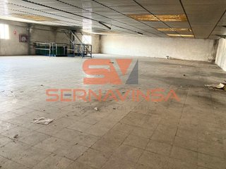 Nave industrial en venta en Palau-solità i Plegamans