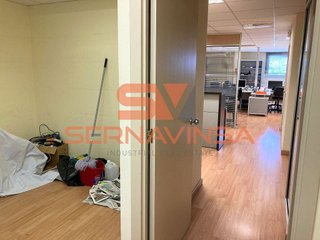 Nave industrial en venta en Palau-solità i Plegamans