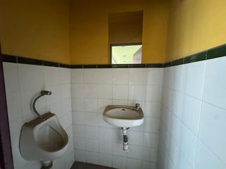 Local comercial en venta en Brenes