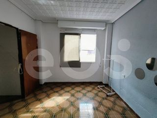 Piso en venta en Zona Avenida al Vedat en Torrent