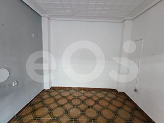 Piso en venta en Zona Avenida al Vedat en Torrent