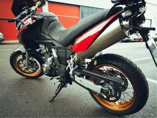 Aprilia Pegaso Factory 650