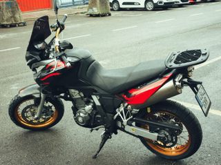 Aprilia Pegaso Factory 650