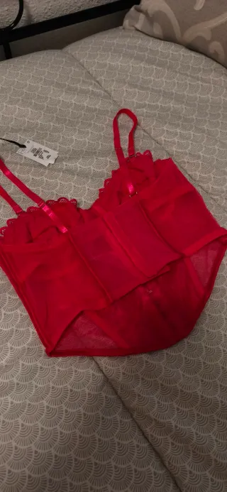 Corsé top rosa fucsia con encaje