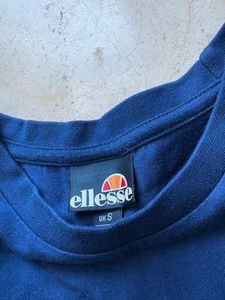 Conjunto Ellesse camiseta y pantalón corto