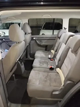 Volkswagen Touran 7 PLAZAS