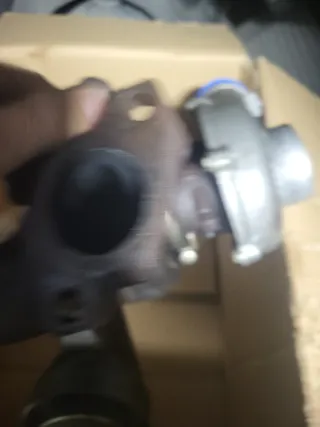 Turbo Mercedes Vito W639 115000km Original