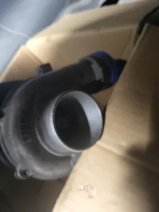 Turbo Mercedes Vito W639 115000km Original