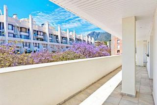 Piso en alquiler en Playa de la Fontanilla en Marbella