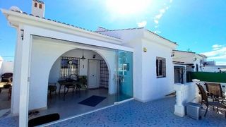 Casa pareada en venta en Playa del Cura en Torrevieja