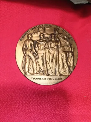 Medalla Banco Industrial Bilbao Tradición Progreso