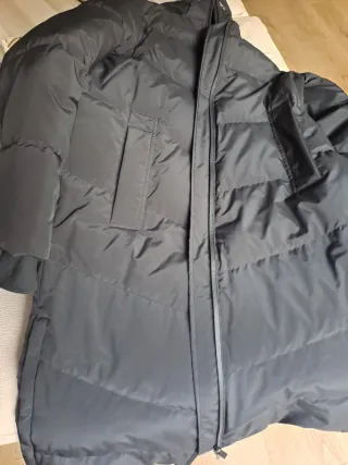 Abrigo plumífero largo Zara negro Talla S