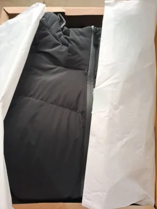 Abrigo plumífero largo Zara negro Talla S