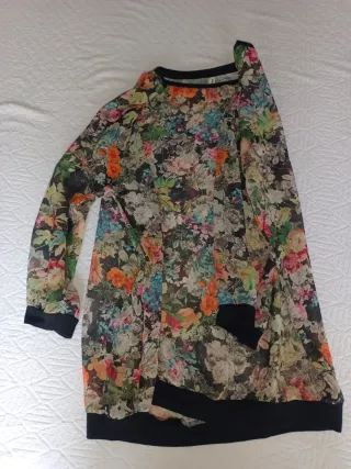 Maglia floreale manica 3/4