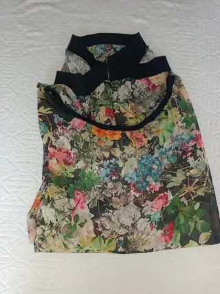 Maglia floreale manica 3/4