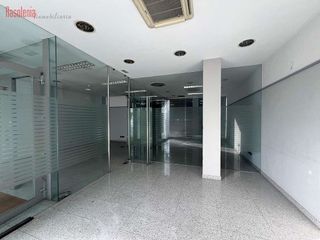 Local comercial en venta en Piñeiros- Freixeiro en Narón