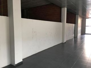 Local comercial en venta en Cabanillas del Campo