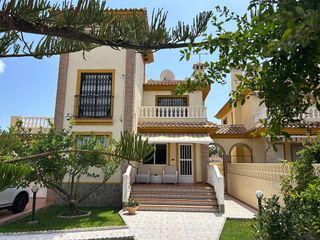 Chalet en venta en La Siesta - El Salado - Torreta en Torrevieja