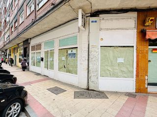 Local comercial en alquiler en Hospital en Valladolid