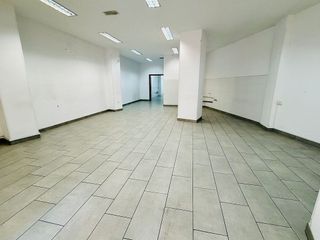 Local comercial en alquiler en Hospital en Valladolid