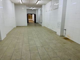 Local comercial en alquiler en Hospital en Valladolid