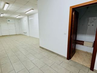 Local comercial en alquiler en Hospital en Valladolid