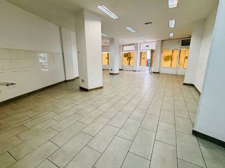 Local comercial en alquiler en Hospital en Valladolid