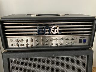 ENGL Invader II 30th + Pantalla 4x12