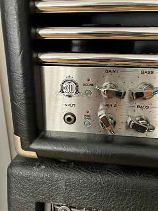 ENGL Invader II 30th + Pantalla 4x12