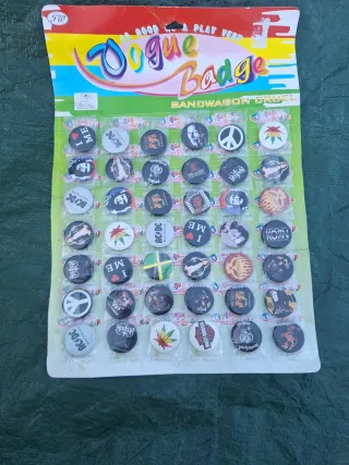 Lote de 30 Chapas Variadas