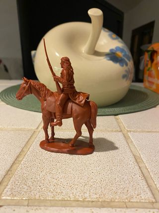 SOLDATINI IN PLASTICA APACHE INDIANI A CAVALLO