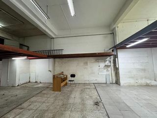 Local comercial en alquiler en Inmobiliaria - Barreda en Torrelavega