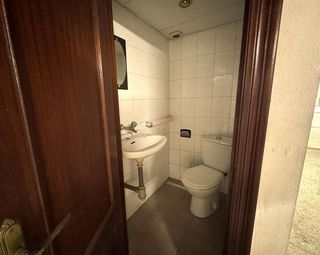 Local comercial en alquiler en Inmobiliaria - Barreda en Torrelavega