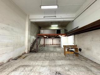 Local comercial en alquiler en Inmobiliaria - Barreda en Torrelavega