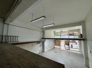 Local comercial en alquiler en Inmobiliaria - Barreda en Torrelavega