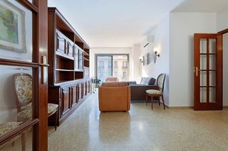 Piso en alquiler en Sant Antoni en Barcelona