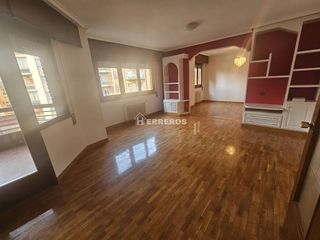 Piso en venta en Oeste en Logroño