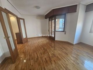 Piso en venta en Oeste en Logroño