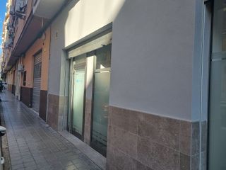 Local comercial en venta en La Constitución - Canaleta en Mislata